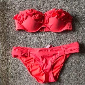 Victoria’s Secret bikini